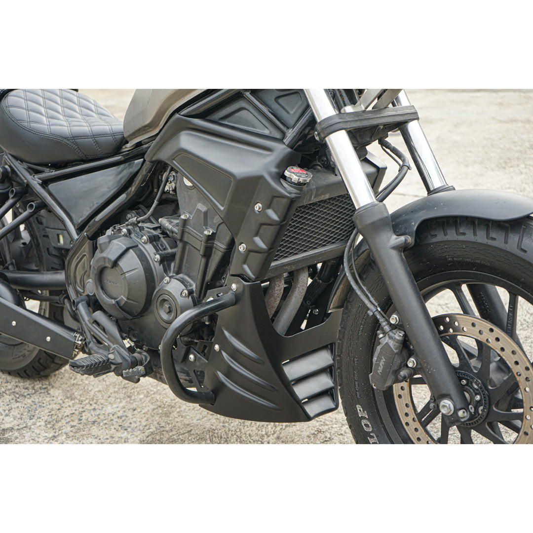Side Cover Of The Engine Under Fairing & Crash Bar HONDA CMX REBEL 300 2017-2025