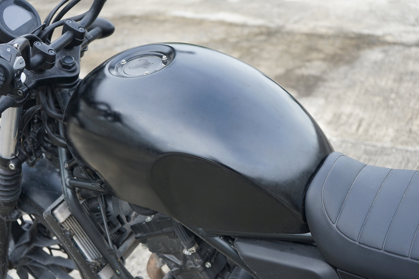 COVER FUEL OIL TANK MATTE BLACK V.3 FIT FOR HONDA SCL CL 300 500 2023-2025