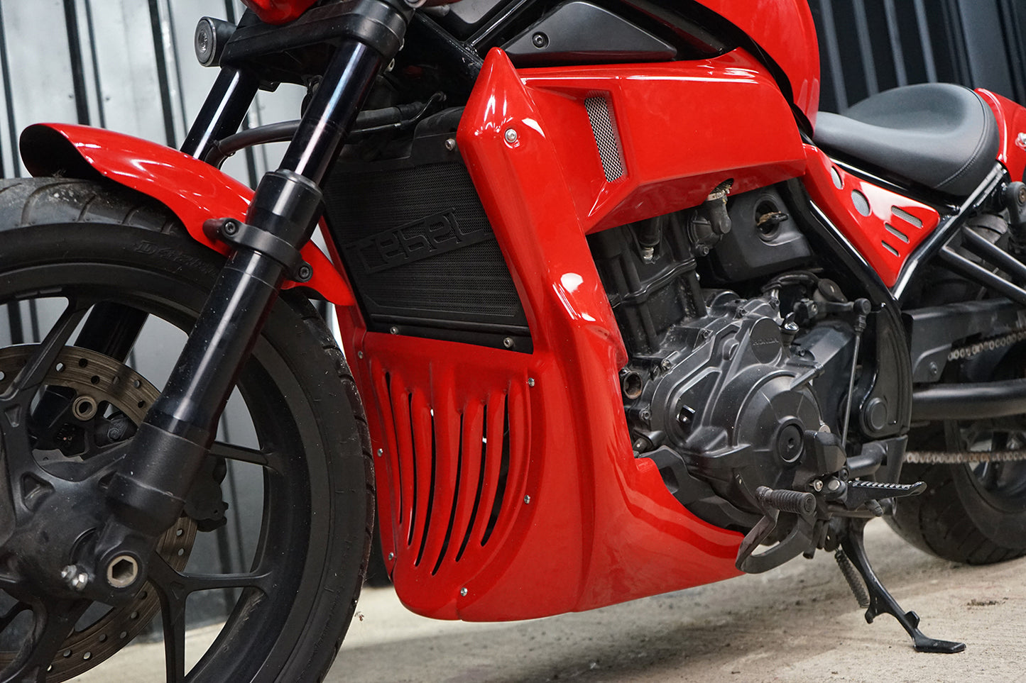 UNDER FAIRING BELLY PAN COVER ENGINE V.3 RED FOR HONDA REBEL CMX 1100 2020-2025