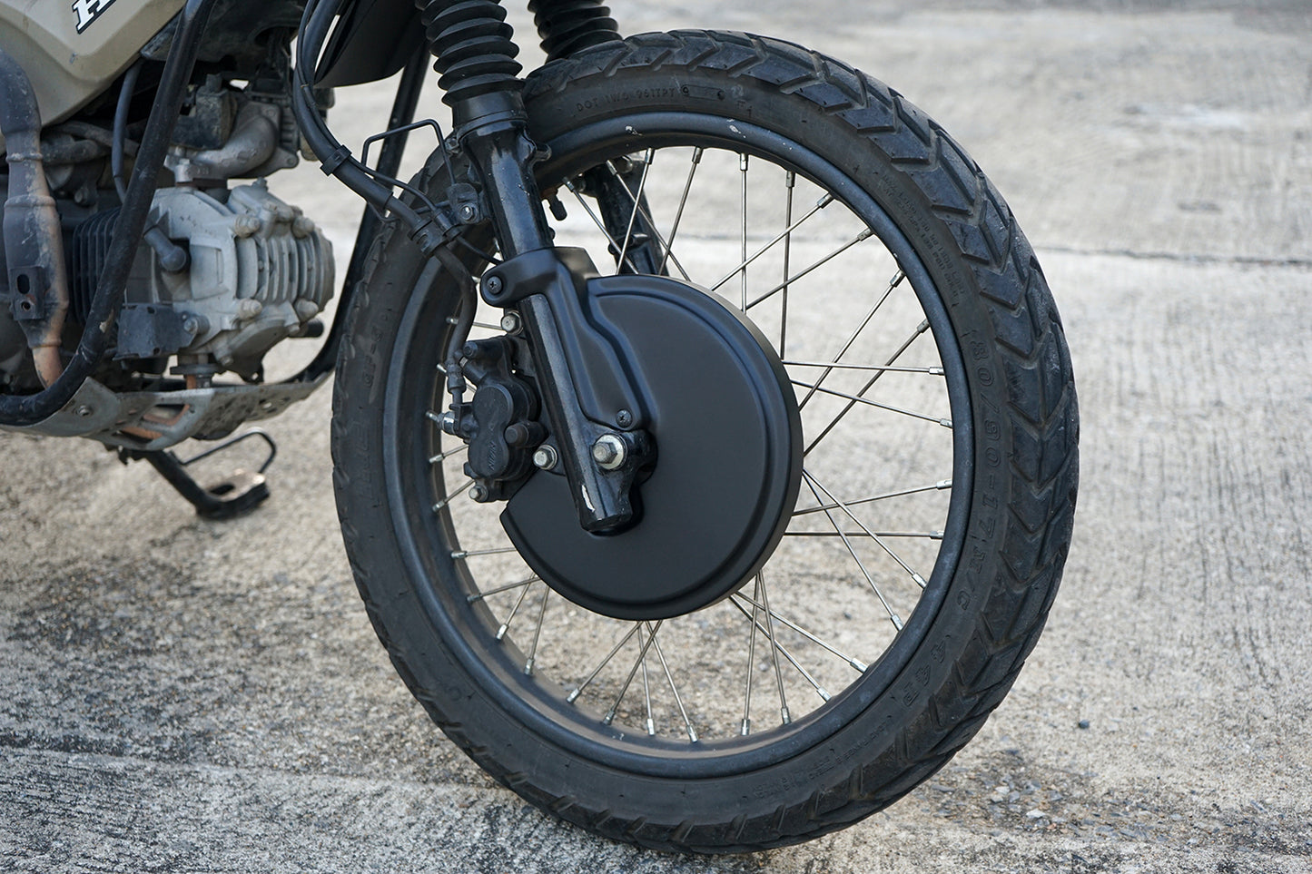 DISC BRAKE COVER PLASTIC ABS BLACK V.1 FOR HONDA TRAIL125 CT125 HUNTER CUB 2020-2025