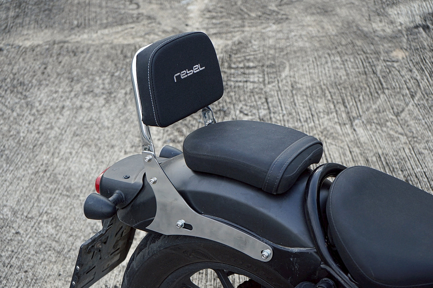 REAR BACKREST FOR PASSENGER STEEL CHROME SISSY BAR SEAT FOR HONDA REBEL CMX 300&500 2017-2025